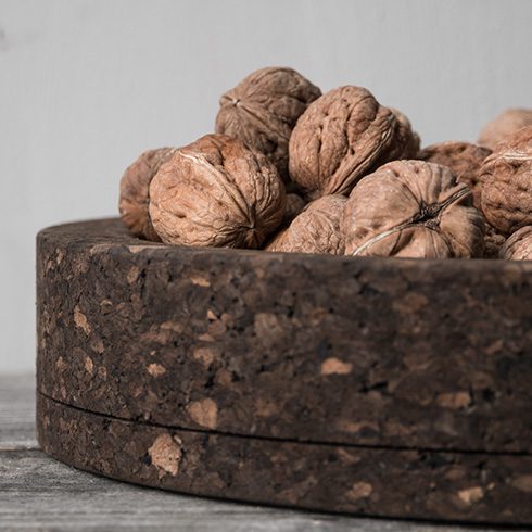 Studio Corkinho MB06 burnt cork dish with walnuts